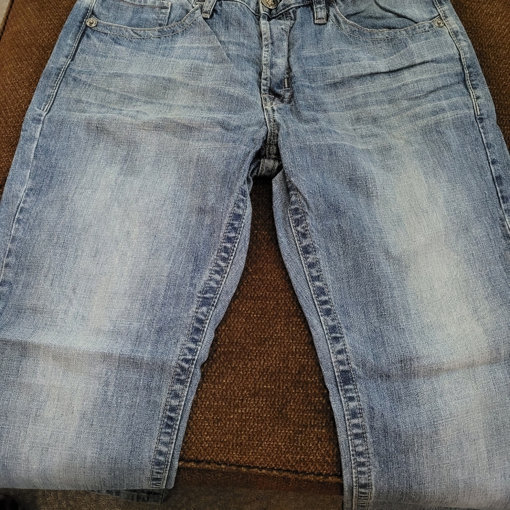 Jeans - Picture 2 of 4